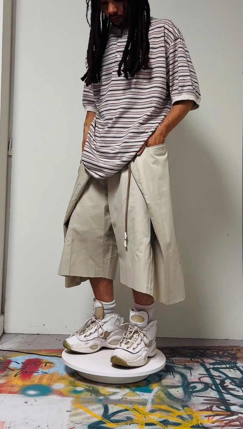 DOUBLE-WIDE CUTOFF SHORT [CUSTOM]